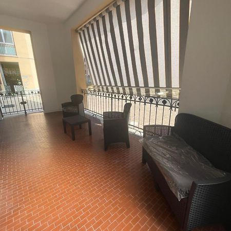 La Casa Nel Viale Apartment Асти Екстериор снимка
