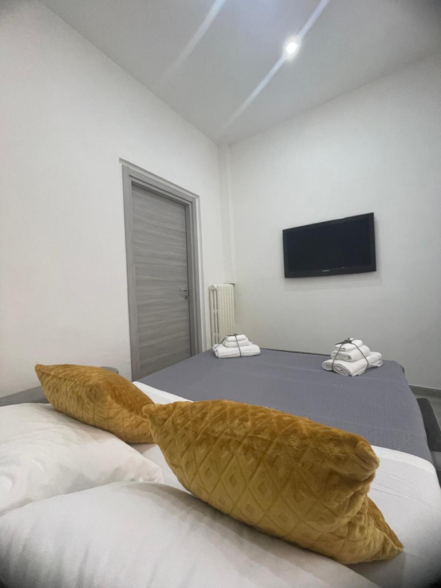 La Casa Nel Viale Apartment Асти Екстериор снимка