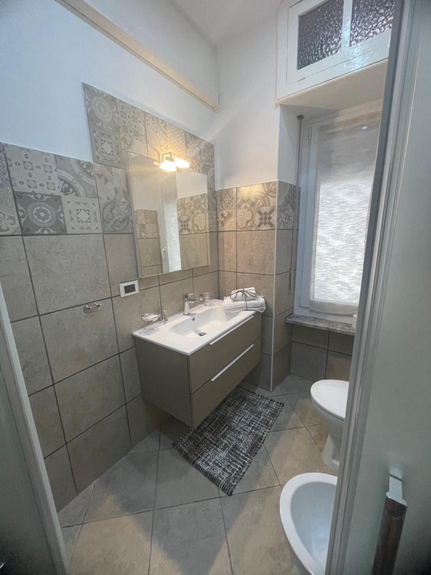 La Casa Nel Viale Apartment Асти Екстериор снимка